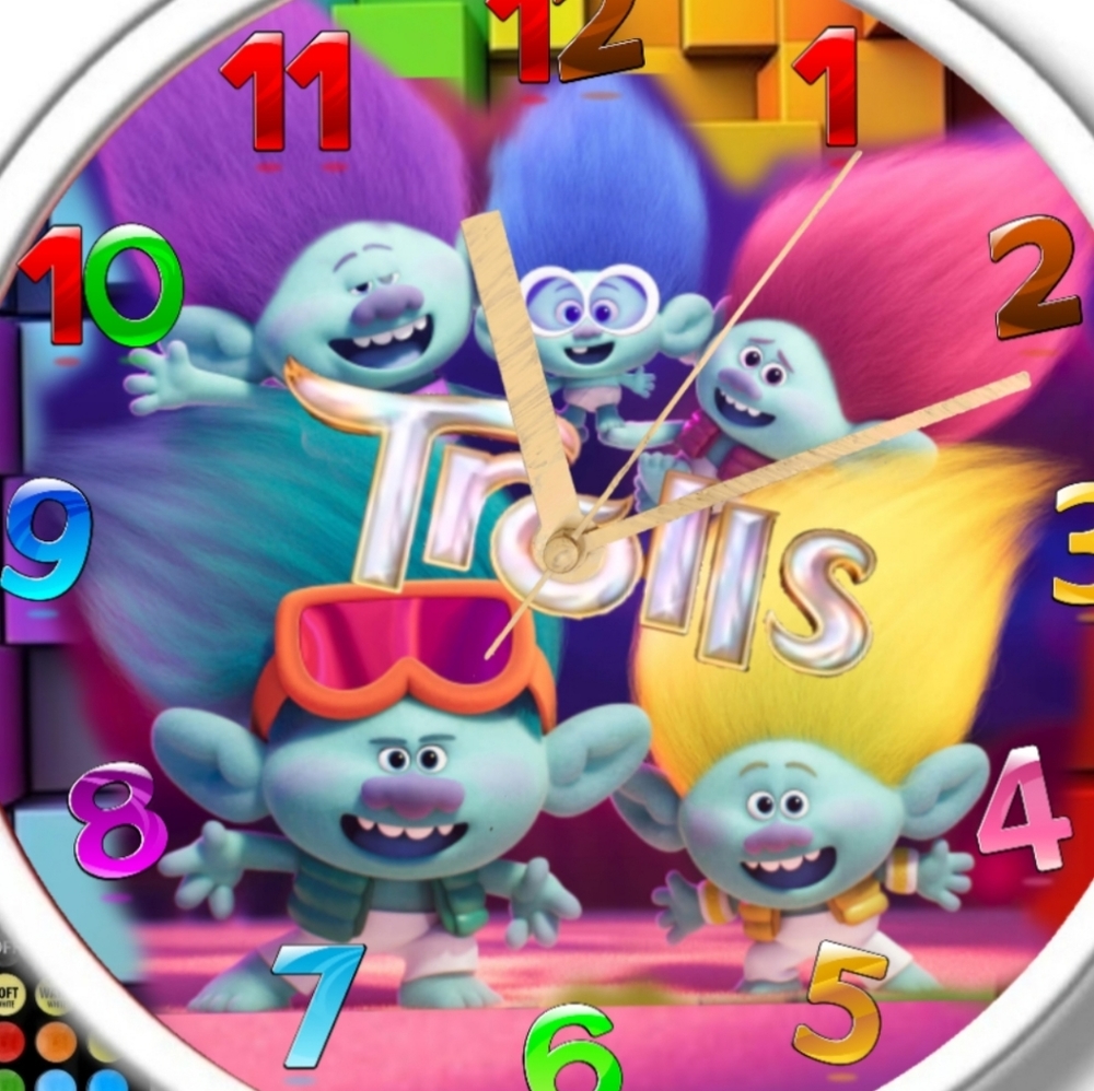 Troll band together led lights clock